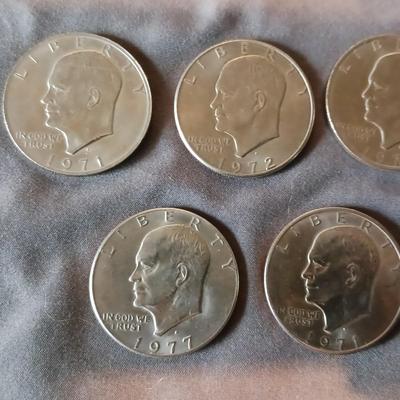 5 EISENHOWER DOLLARS