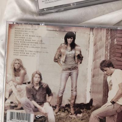 Lot of 8 country music cds