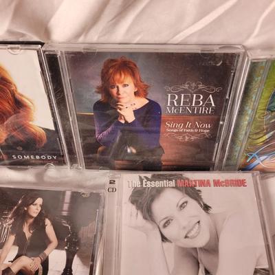Lot of 8 country music cds