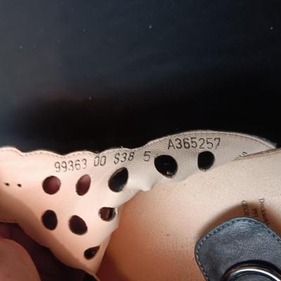 LIKE NEW THINK! LADIES SANDALS