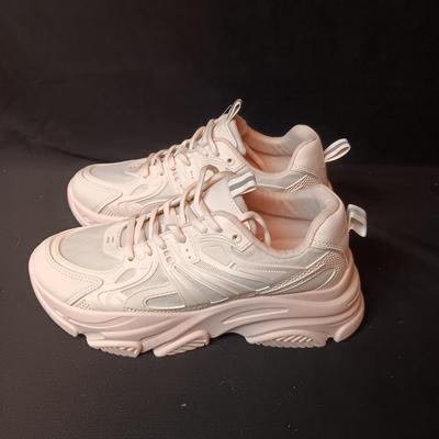 LIKE NEW MADDEN GIRL WALKING SHOES