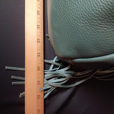 GILI GENUINE LEATHER