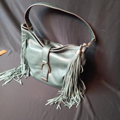 GILI GENUINE LEATHER