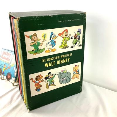 1044 The Wonderful World's of Walt Disney & Babar Book Box Sets