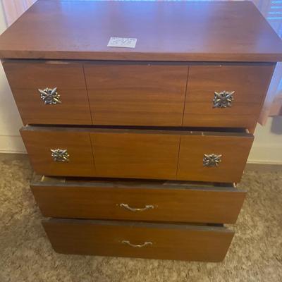 Vintage Chest of Drawers