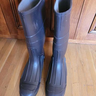 Size 12 concrete boots