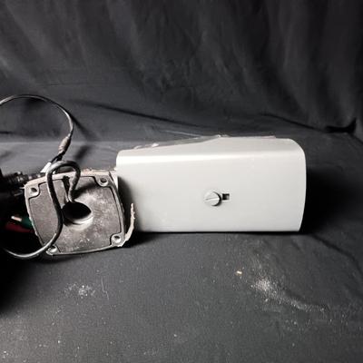 3 HD SECURITY CAMERAS