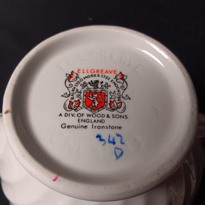 2 ELLGREAVE ENGLAND IRONSTONE TEAPOTS