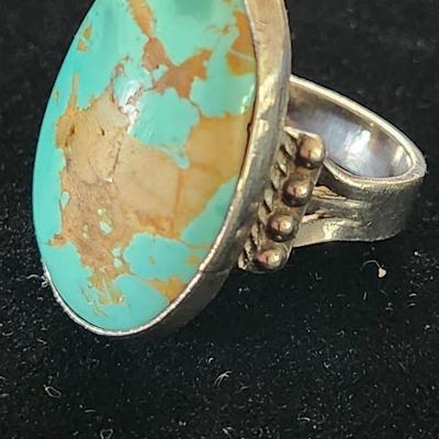 Turquoise Cabochon Ring