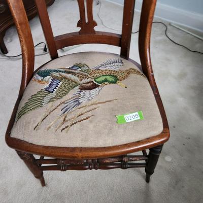 Antique Parlor Chair Duck embroider Seat