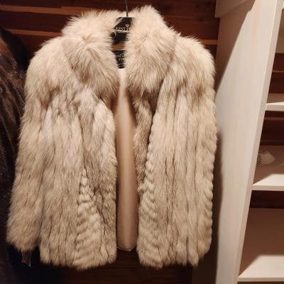 Kent Fisher Furs Baltimore Saga Fox Stole