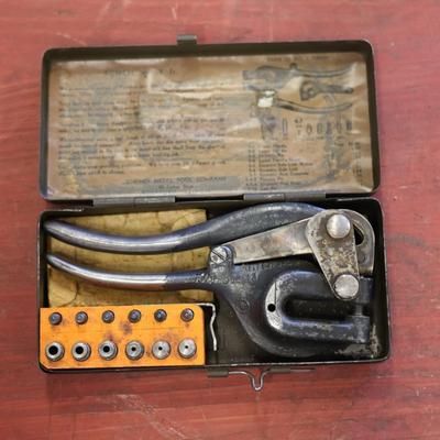 Whitney Metal Tool Co. Punch No. 5 Jr.