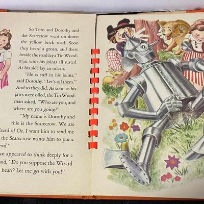 Vintage Wizard of Oz Book