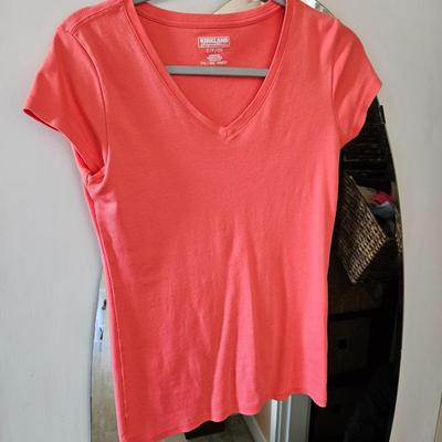 KIRKLAND WOMEN'S PINK TEESHIRT