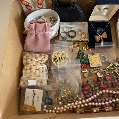 Lot of Jewelry