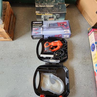 3 pc Tool Lot B&D 7901 Grinder , Reciprocating Saw, Zip Saw