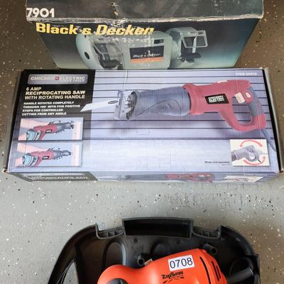 3 pc Tool Lot B&D 7901 Grinder , Reciprocating Saw, Zip Saw