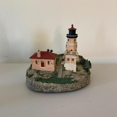 Split Rock Lighthouse - The Danbury Mint