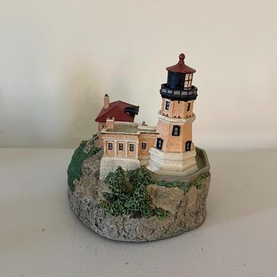 Split Rock Lighthouse - The Danbury Mint