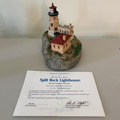 Split Rock Lighthouse - The Danbury Mint