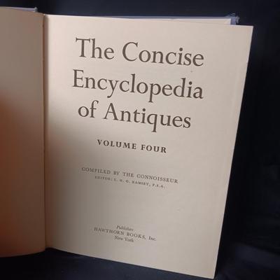 NON FICTION BOOKS ON ANTIQUES AND COLLECTIBLES