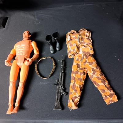 GI JOE LIKE ACTION FIGURE (2)
