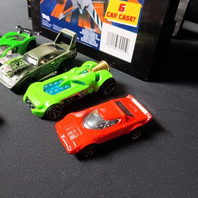 HOT WHEELS STORAGE CASE W/6 CARS