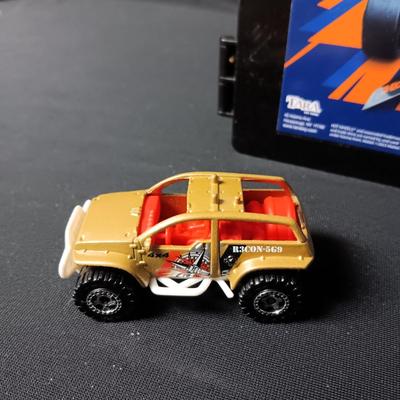 HOT WHEELS STORAGE CASE W/6 CARS