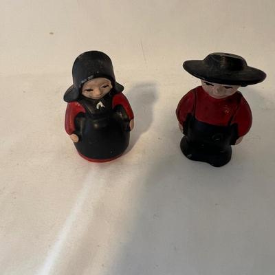 Cast Iron Amish Door Stops and More (D-MK)