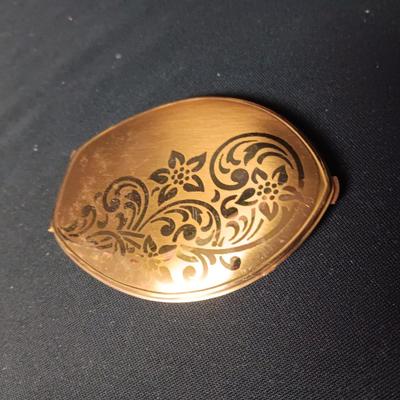 VINTAGE ELGIN AMERICAN MIRROR & POWDER COMPACT