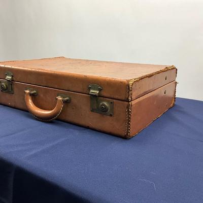 1091 Vintage Briefcase