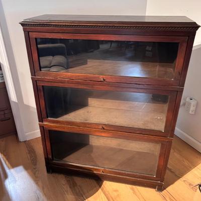 Globe-Wernicke Barristers Bookcase (LR-DW)