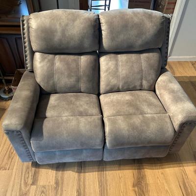 Grey Recliner Sofa (LR-DW)