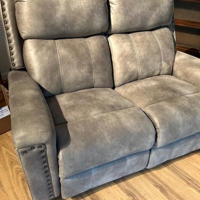 Grey Recliner Sofa (LR-DW)
