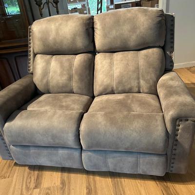 Grey Recliner Sofa (LR-DW)