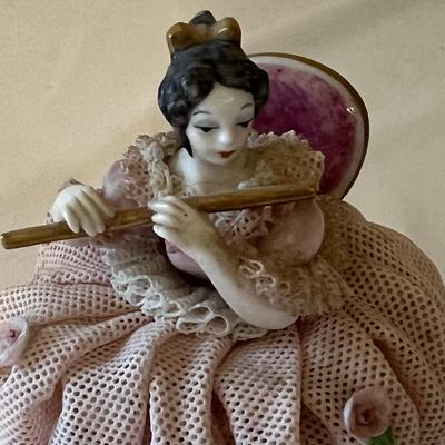 Irish Dresden â€œMelanieâ€ Figurine (D-MK)