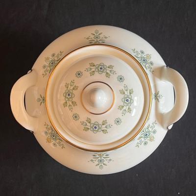 â€œAshmontâ€ Royal Doulton Fine China Set (DR-DZ)