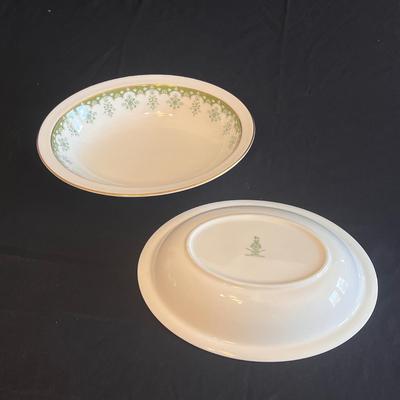 â€œAshmontâ€ Royal Doulton Fine China Set (DR-DZ)