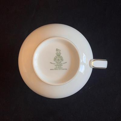 â€œAshmontâ€ Royal Doulton Fine China Set (DR-DZ)