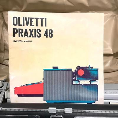 1092 Vintage Olivetti Praxis 48 Typewriter