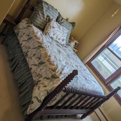 Full Size Spool Bed w/ Mattress & Bedding