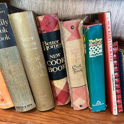 Large Collection of Vintage Cookbooks (D-MK)