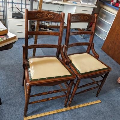 Pair of Eastlake Victorian Mahogany Side Chairs, Circa 1890s