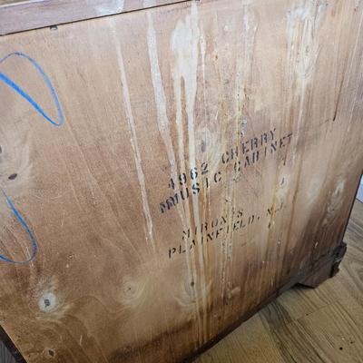 Solid Cherry Wood Music Cabinet (LR-DW)