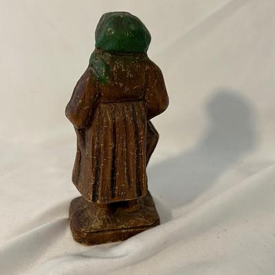 Unique Wooden Carved Figurines (D-MK)