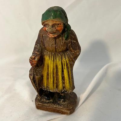 Unique Wooden Carved Figurines (D-MK)
