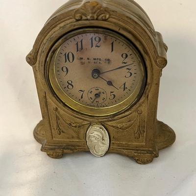 Petite W. B. MFG Metal Clock (D-MK)