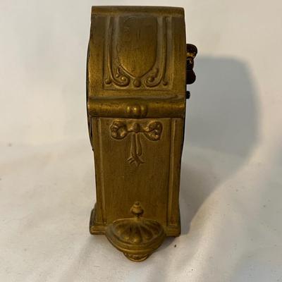 Petite W. B. MFG Metal Clock (D-MK)
