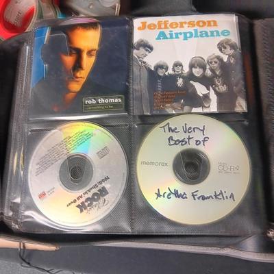 LARGE 3 RING CASE FULL OF A VARIETY OF MUSIC ON DISC