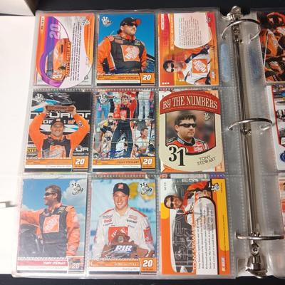 3 RING BINDER W/TONY STEWART TRADING CARDS